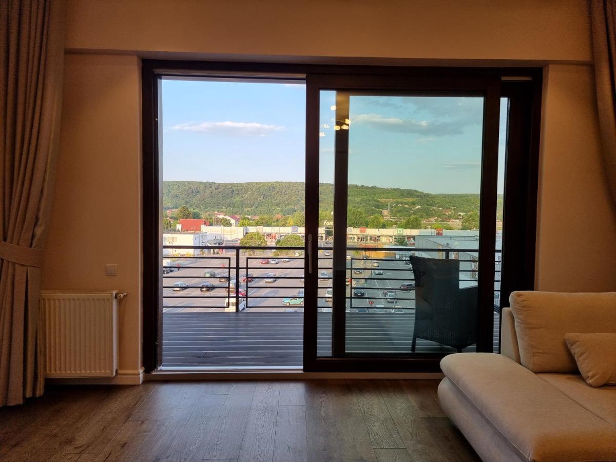 Apartament In Complex Rezidential Râmnicu Vâlcea Exterior foto